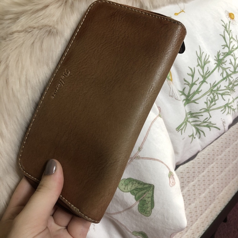 bellerose wallet ☾ - Picture 4 of 4